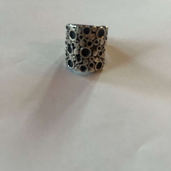 Ring - Picture 3 of 3